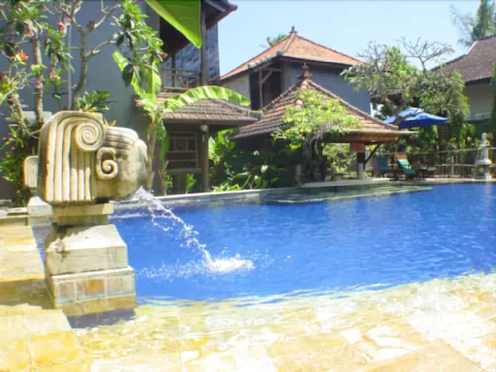 Putu Bali And Seminyak (Bali)