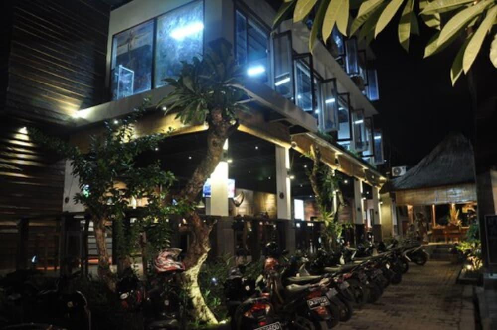 Putu Bali And